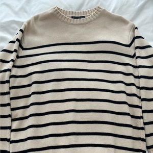 Brandy Melville Sweater